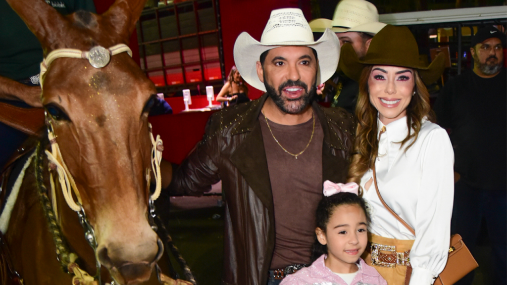 Presente de luxo! Edson ganha mula de mais de R$ 100 mil da esposa no aniversário