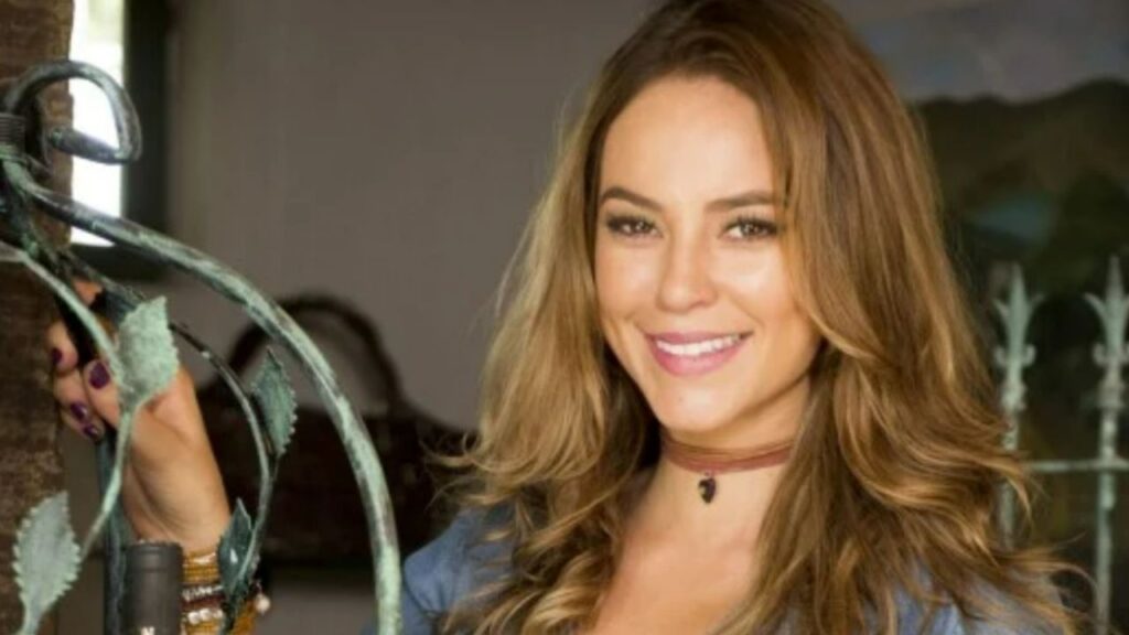 Que horas começa a novela Além do Tempo hoje na Globo (terça, 18/08/2026)
