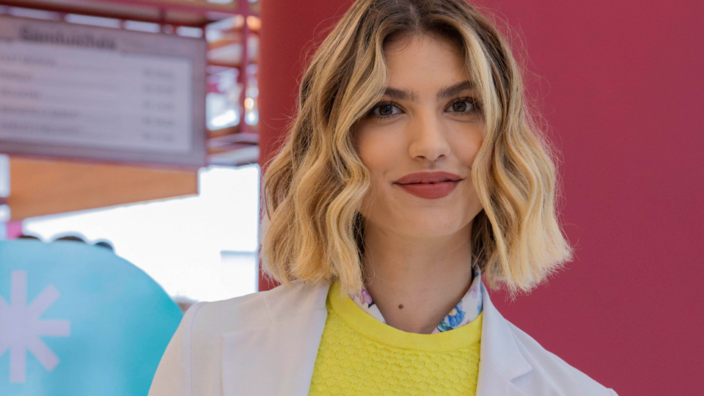 Quem é Giovanna Grigio? Conheça a atriz que vive Leandra em Por Você