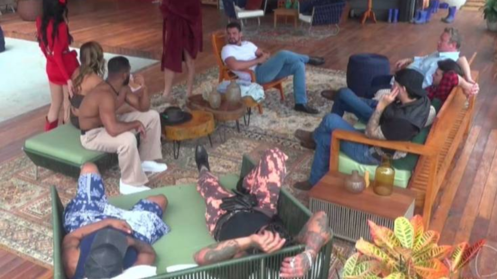 A Fazenda 18: primeiro casal, alvo definido e tensão na sede; o que aconteceu no reality ontem (19)