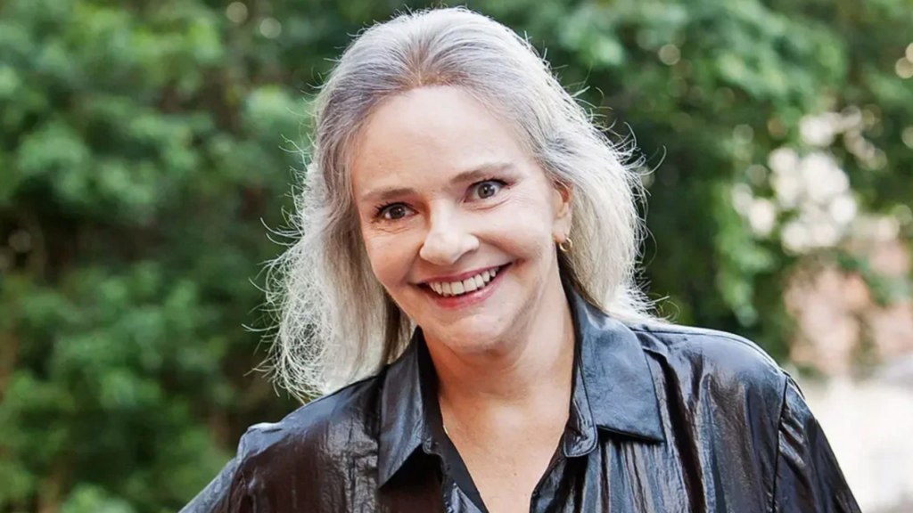 Herança de Angela Ro Ro segue indefinida um ano após sua morte, entenda quem pode ter direito