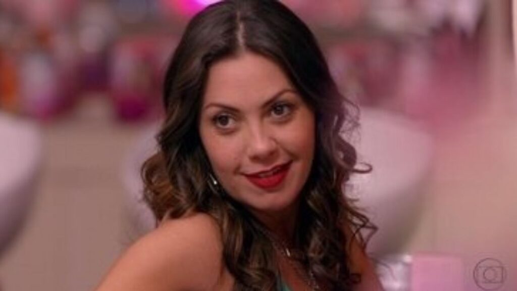 Que horas começa a novela Avenida Brasil hoje na Globo? (quinta, 17/09/2026)
