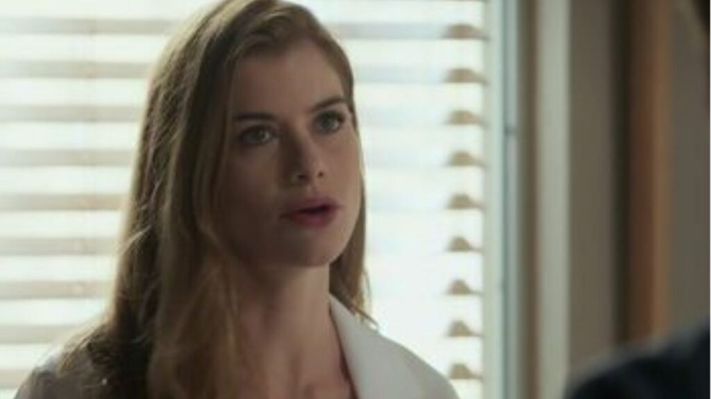 Que horas começa a novela Além do Tempo hoje na Globo (segunda, 05/10/2026)